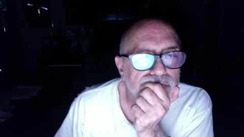 Snapshot of add_me_2 chatting on 05/08/26, 07:03 add_me_2 online show from 05/08/26, 07:03