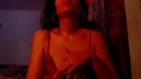 amy        online show from 02/11/25, 12:48