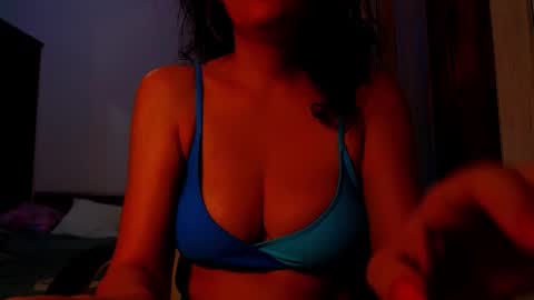 amy        online show from 10/08/25, 11:24