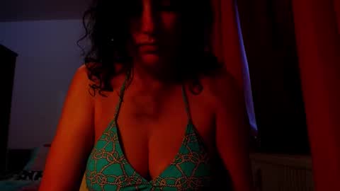 amy        online show from 11/18/25, 01:04