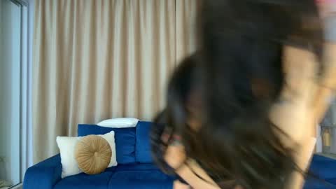 Tori online show from 01/14/25, 10:34