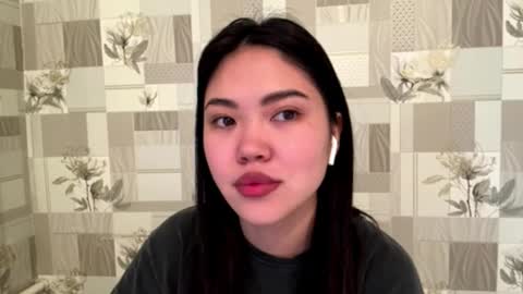 Mary online show from 10/10/25, 03:05