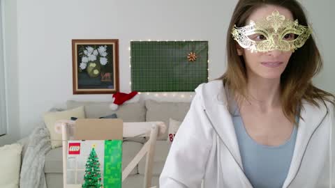 Addison Rose  I am currently away for the holiday weekend. Streams start again on 1242024. Enjoy the holiday online show from 12/20/24, 03:03