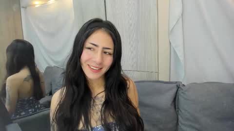 Snapshot of addiflower chatting on 01/13/26, 12:21 addi online show from 01/13/26, 12:21