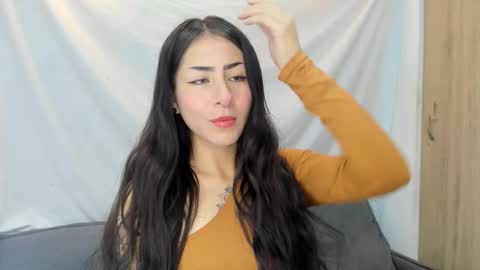 Snapshot of addiflower chatting on 01/19/26, 01:26 addi online show from 01/19/26, 01:26