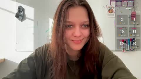 Snapshot of addy_moon chatting on 05/02/26, 03:17 Addy online show from 05/02/26, 03:17