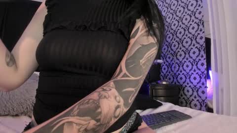 Ade  online show from 11/26/25, 07:59