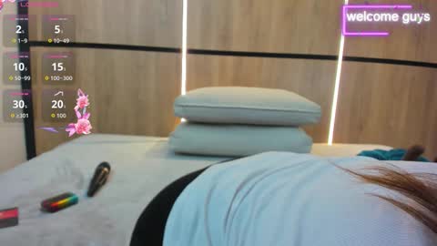 adela chase online show from 10/27/25, 02:48