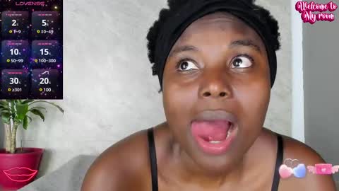 Adele online show from 02/23/25, 12:05