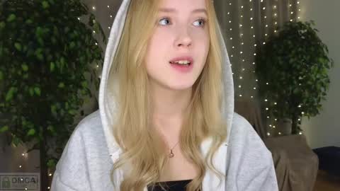 Adele online show from 02/24/25, 09:52