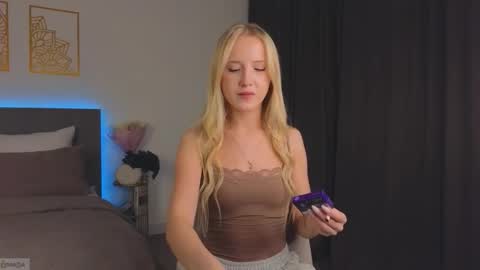 Adele online show from 10/15/25, 10:43