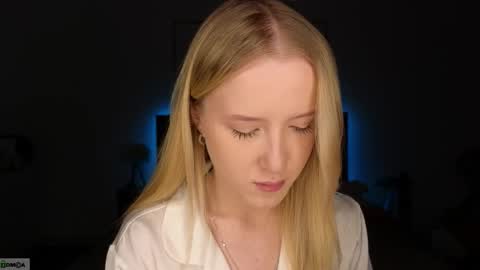 Adele online show from 02/05/26, 09:08