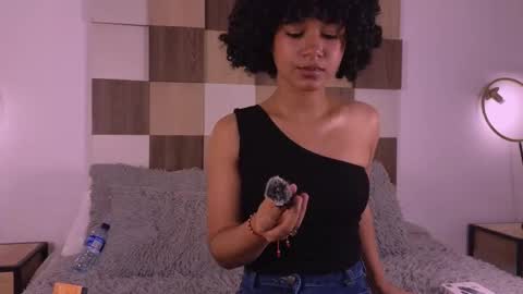 Andrea online show from 09/22/25, 01:13