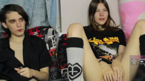 Snapshot of adele_fallen chatting on 11/15/25, 09:00 Kamala Adele online show from 11/15/25, 09:00