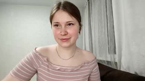 Snapshot of adele_veli chatting on 01/04/25, 02:14 adele_veli online show from 01/04/25, 02:14