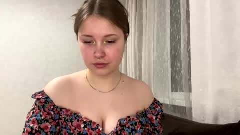 Snapshot of adele_veli chatting on 01/07/25, 12:52 adele_veli online show from 01/07/25, 12:52