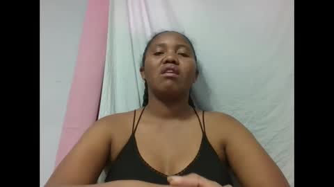 adelealy online show from 10/31/25, 06:47