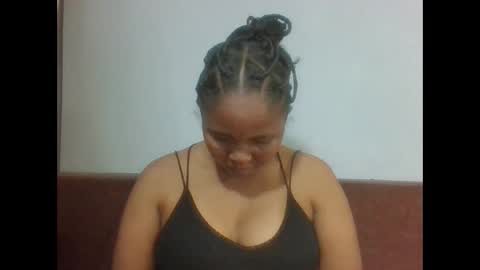 adelealy online show from 11/07/25, 10:04