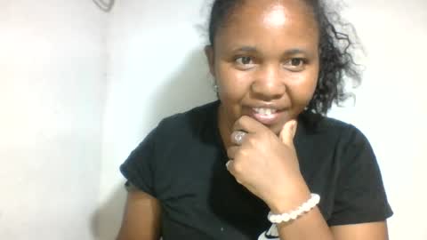 Snapshot of adelealy chatting on 07/29/26, 02:43 adelealy online show from 07/29/26, 02:43