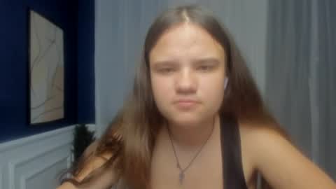 adelecruzz online show from 06/05/26, 11:38