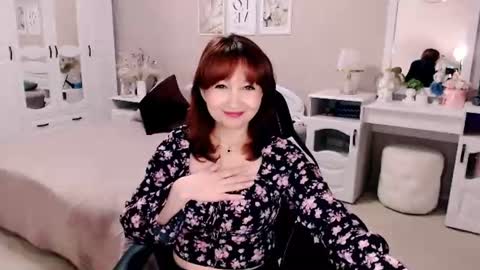 AdeleMoran online show from 07/17/26, 07:41
