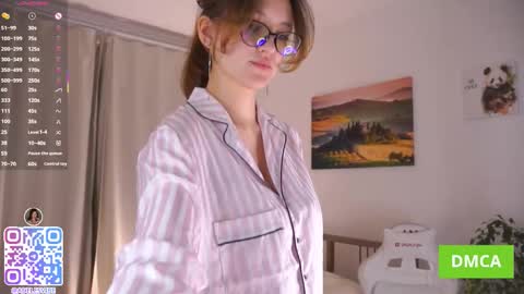 Snapshot of adeles_vibes chatting on 11/07/25, 04:07 Adele online show from 11/07/25, 04:07