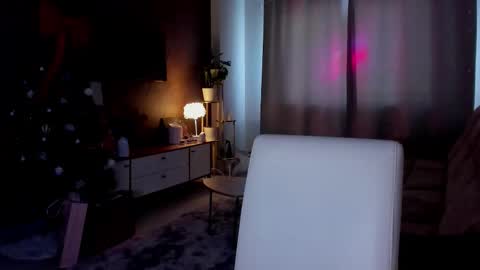 Adele Shine online show from 02/03/26, 06:40