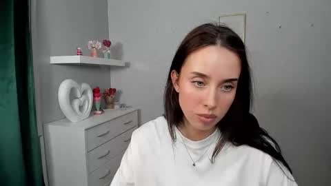 Adele online show from 04/07/26, 05:57