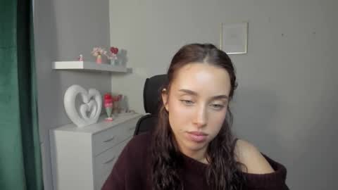 Adele online show from 04/22/26, 05:32