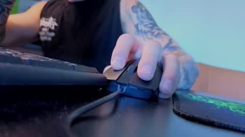 Adelia online show from 09/12/25, 08:47