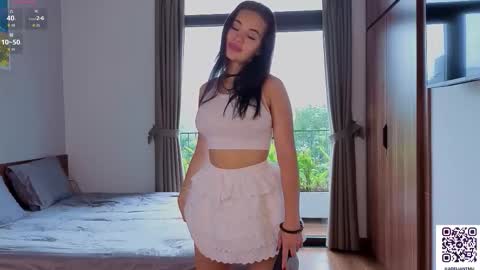 Adelia online show from 10/13/25, 01:27