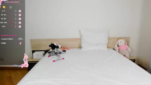 Adelina online show from 10/07/25, 09:39