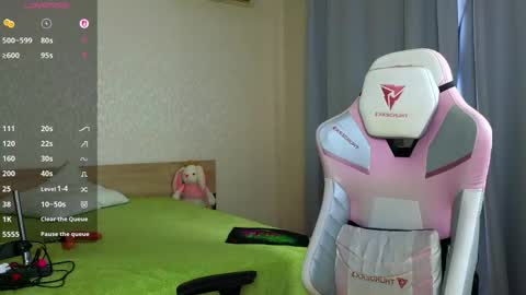 Adelina online show from 04/19/26, 09:30