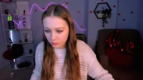 Snapshot of adelina_riley chatting on 03/03/26, 06:52 Adel online show from 03/03/26, 06:52