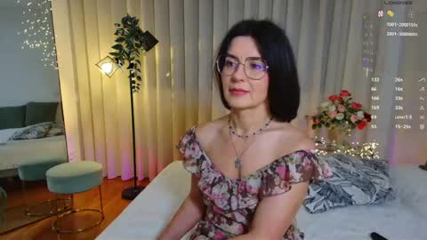 Snapshot of adelina_shine chatting on 06/06/26, 08:35 Im Adelina . See you.... online show from 06/06/26, 08:35
