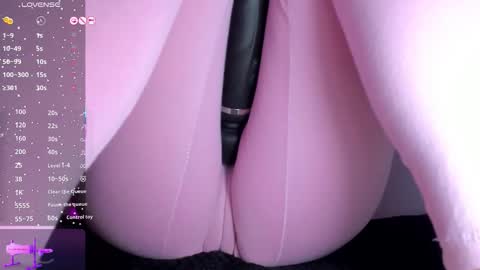 adelinaconte1 online show from 02/18/26, 03:19