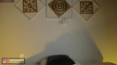 adeline online show from 02/11/25, 04:22