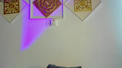 adeline online show from 02/25/25, 04:03