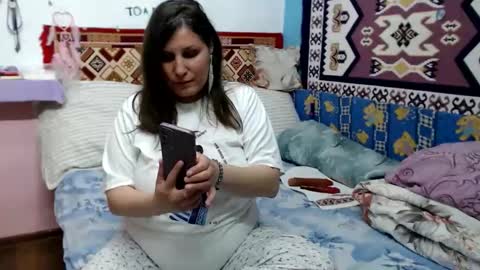 adelinemilf online show from 04/29/26, 01:48