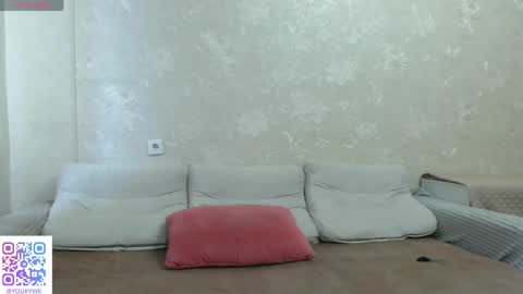 Adel online show from 04/11/26, 12:37