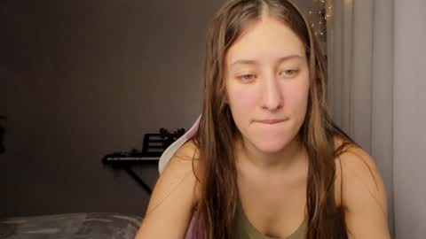 Adell online show from 12/22/24, 10:36