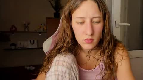 Adell online show from 09/13/25, 09:36