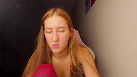 Adell online show from 12/19/25, 10:39