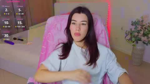 Adellyy online show from 07/30/26, 10:47