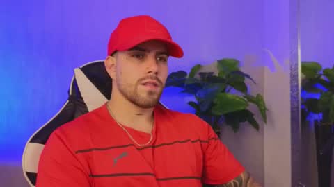 Ades online show from 12/19/25, 10:44