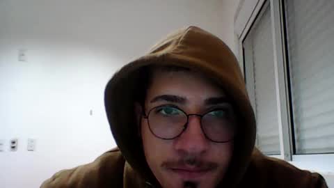Snapshot of adexplore chatting on 06/16/26, 05:32 adexplore online show from 06/16/26, 05:32