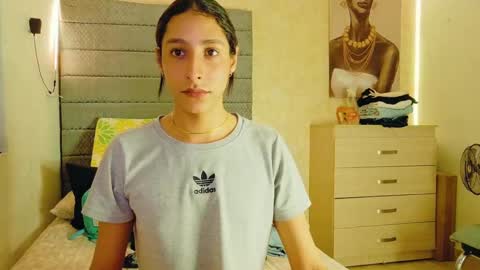 Snapshot of adhara365 chatting on 10/20/25, 01:06 adhara star 3 online show from 10/20/25, 01:06