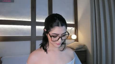 Adhara  online show from 12/05/25, 01:42