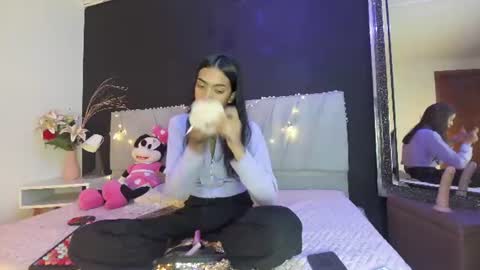 Adhara online show from 06/14/26, 01:46