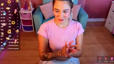 Snapshot of adharawo chatting on 01/06/26, 12:20 Adhara online show from 01/06/26, 12:20